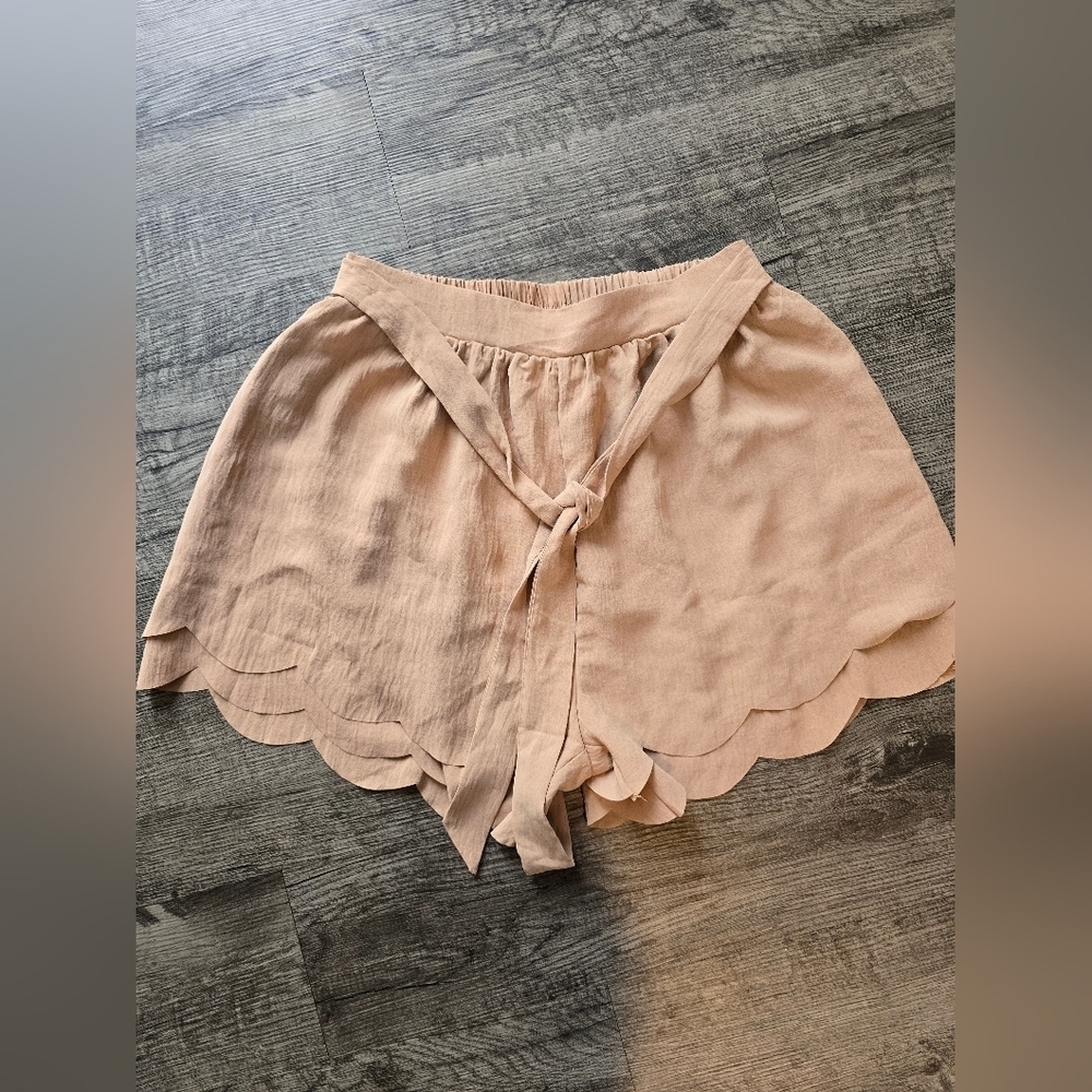 Oddi Tan Brown Scallop Paperbag Shorts